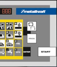 meghajtómotorral BRP - fűrészszalag felügyelettel Frekvenciaváltóval ellátott motor, amely lehetővé teszi a fűrészszalag-sebesség beállítását 20-100 m/percig A motor túlterhelés védeleel