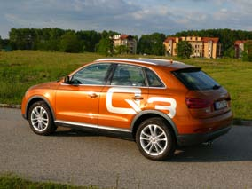 A 177 lóerő teljesítményű erőforrást quattro összkerékhajtással és dinamikus S tronic sebességváltóval kombinálja.