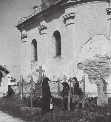 FORRÁSOK Az 1947-ben még kézenfekvő területi revízió lehetőségét az is szinte a semmivel tette egyenlővé, hogy az elmúlt ötven esztendő leforgása alatt, mindenek előtt a szomszédos államok