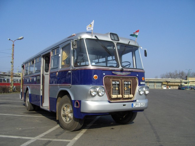 Żuk tűzoltóautó, 1976 Ez a jármű a Diósgyőri Gépgyárnál szolgált, mint belső tűzoltóautó, most a Borsod Megyei Veterán Jármű Klub egyik büszkesége.