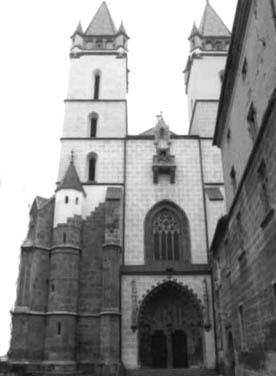 Prostriedky výstavby a kompozície. Rytmus s témou vyučovacej hodiny Štylizovaný geometrický ornament.