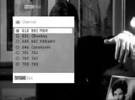 Teletext Ha az adott csatorna Teletext-tel rendelkezik, a jel jelenik meg a csatorna OSD képernyőjén.