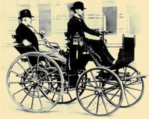 6. KÖZÚTI JÁRMŰVEK 117 98. ábra Gottlieb Daimler találmánya 1886 Napjainkban a következő magyarországi autó- és járműgyárak működnek: Opel, Suzuki, Audi, Ikarus, Credo, Schwarzmüller.