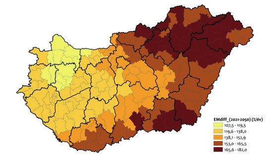 esettel emelkedik, éves szinten átlagosan kb. 783 többlethalálozást okozva (3. ábra).