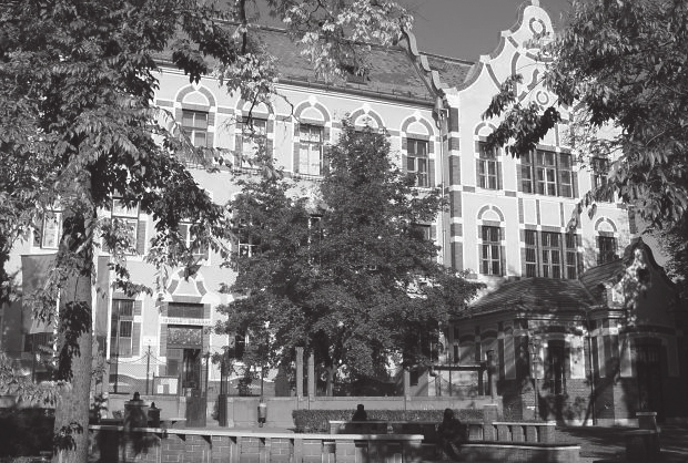 JÓKAI MÓR ÁLTALÁNOS ÉS NÉMET NEMZETISÉGI ISKOLA Jókai Mór Igazgató: Hellnerné Nádor Ildikó Cím: 1125 Budapest, Diana u. 4.