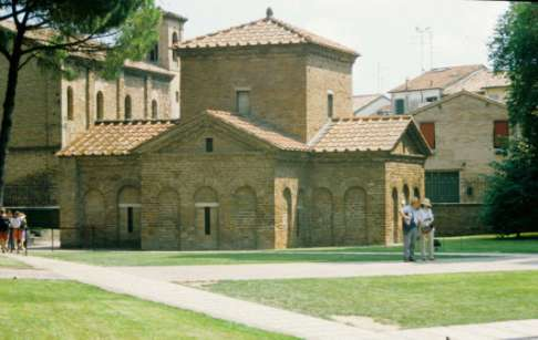 Ravenna építészete I.