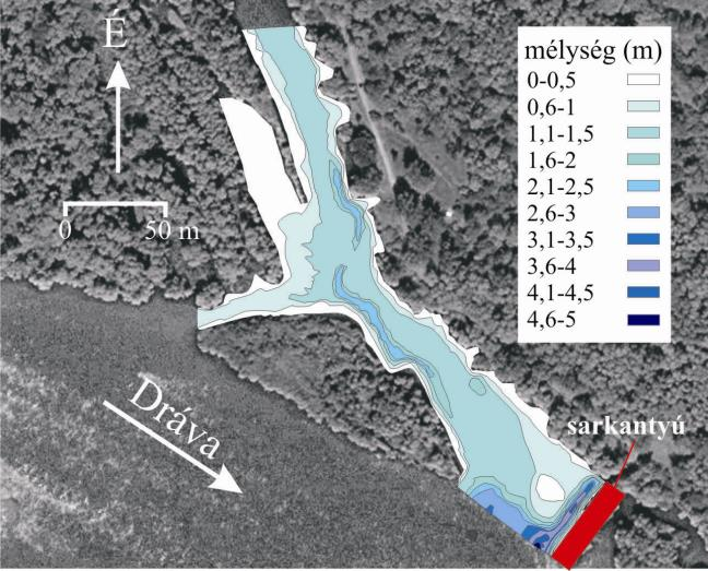 ábra: A Dráván Vízvárnál (191 fkm)megépített sarkantyú hatása a mederfejlődésre 1972 és 2006 között, illetve a mellékág mélységviszonyai 2010-ben.