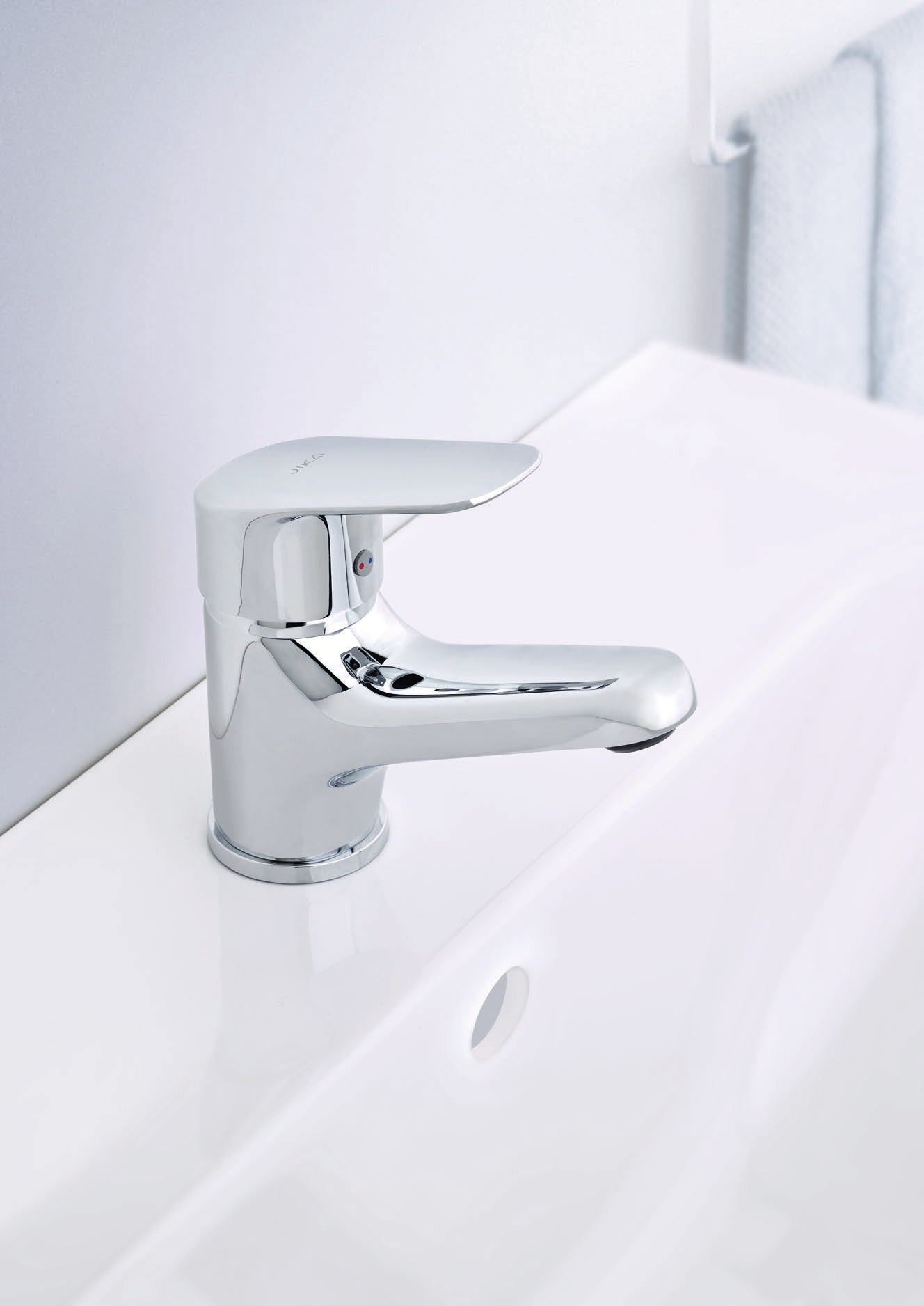 IDEAL FAUCET FOR MY BATHROOM A FÜRDŐSZOBÁM IDEÁLIS CSAPTELEPEI QUALITY AND THE ENVIRONMENT ISO 9001 certification guarantees that Jika faucets are of the highest quality on both the European and