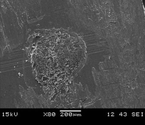 (SEM) felvételen A cseppfelrakó berendezés harmadik változata, szálközpontosítás mikroszkóppal Annak megállapítására, hogy a legfontosabb mérési körülmények közül
