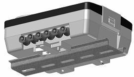 - Adapter lemez 8-as ábra szerint EN1434-2:2007, a számláló fali szereléséhez (ha a fali szerelés túl nagy a számlálóhoz) :!