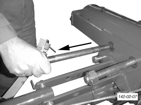 - A forgórészeket 4 fokozatban (4x50 mm) lehet a traktor irányába