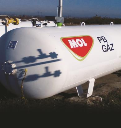 A közlekedésben az útépítéseknél széles körűen alkalmazzák a bitumen felmelegítésére, aszfaltkeverők működtetésére.