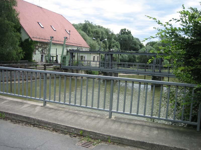 Messstelle 19: Pertlsteinmühle Raab an der Brücke zwischen