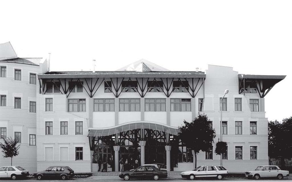 Üllô-Dóramajor,