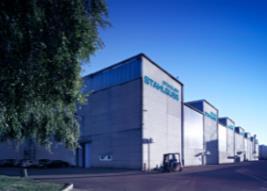 100 alkalmazott Stadler