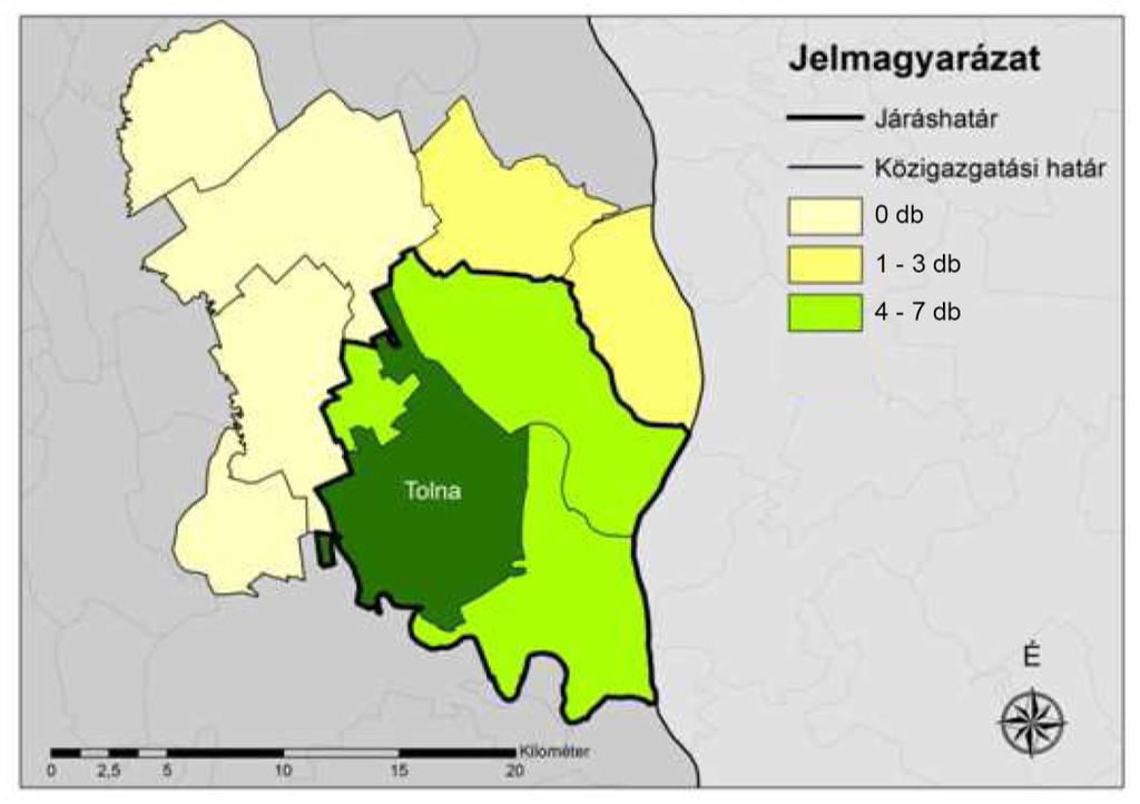 23 Igazgatás A főbb igazgatási funkciók közül kevésben tölt be ellátó szerepet Tolna a járás területén, azon kívül szinte egyet sem. Igazgatási szempontból a járásban is Szekszárd a központ.