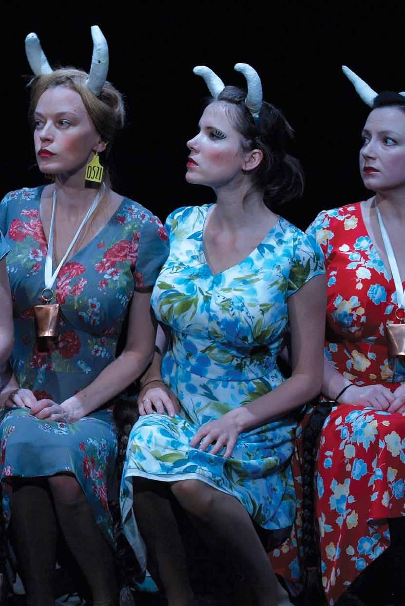 25-26 kedd / Tuesday 20.00 / 8 pm. szerda / Wednesday 18.00 / 6 pm. Gobbi Hilda Színpad / Gobbi Hilda Stage jegyár / price: 2.