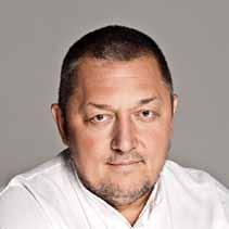 Vidnyánszky Attila a Nemzeti Színház vezérigazgatója Attila Vidnyánszky Director of National Theatre A színház, mint művészi dialógus.