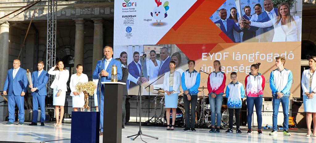 Megérkezett Győrbe az EYOF lángja! A Római ceremóniát követően, szerdán délután érkezett a rendező városba a nyári Európai Ifjúsági Olimpiai Fesztivál lángja.