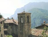 nap Délelôtt Limone sul Garda citrom, narancs és cédrusültetvényekkel teli kisvárosba utazunk, majd a Garda-tó gyöngyszeméhez, Sirmione-be látogatunk, mely minden