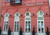 : +36-62/592-888 reservation@arthotelszeged.hu www.arthotelszeged.hu 71 168 3.