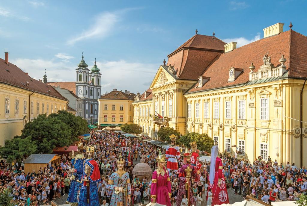 Minden program egy helyen: www.teleelettel.hu TELE ÉLETTEL Székesfehérvár rendezvénynaptára 2017-ben is meglehetősen zsúfolt, ezért látogatóink bármikor érkeznek, számíthatnak egy pezsdítő programra.