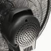 tartozékok: kisméretű szívófej, réstisztító fej, TriActive+ szívófej. B energiahatékonysági osztály.