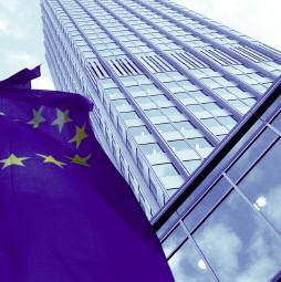 A KBER, Az EUROREndszER és Az EKB felépítése és feladatai a Központi BanKoK Európai rendszere és az 2.