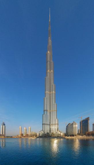 Fig. 3: Legmagasabb magasépületek (a) Burj Khalifa; (b) Worli Project megvalósítása (photo courtesy of Pierre-Claude Aïtcin); and (c) a Kingdom Tower modellje (credit: Adrian Smith + Gordon Gill) Ez