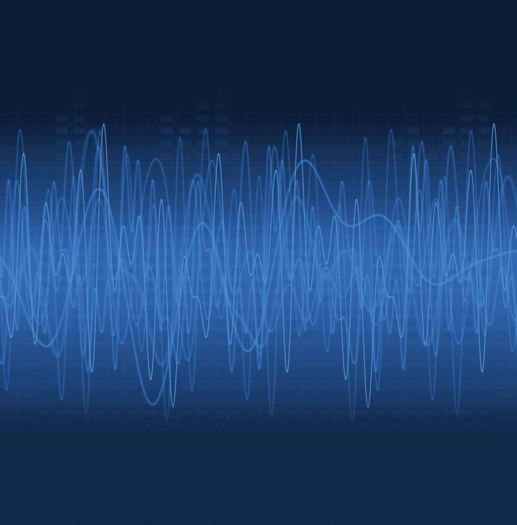 Radijski signal potuje s hitrostjo 300.000 km/s. Zvok potuje s hitrostjo 346 m/s.