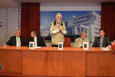 Din agenda culturală a biblioteci 167 Florian Roatiş. Moderatorul evenimentului a fost conf. univ. dr.