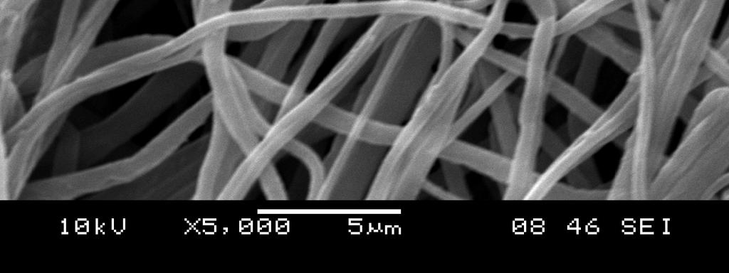 agglomerátumok, ezért a szálakat további transzmissziós elektronmikroszkópi (TEM) vizsgálatok alá kellene vetni. (a) (b) 28.