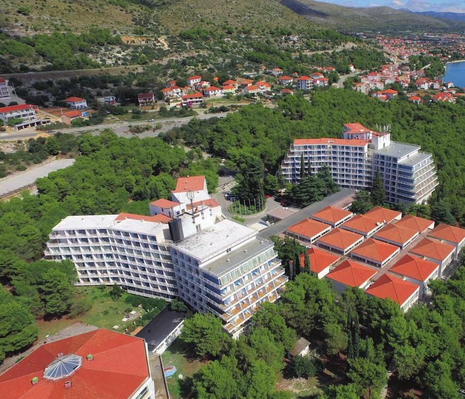 2017 HORVÁTORSZÁG Közép-Dalmácia HOTEL MEDENA***/***+ Trogir - (Seget Donji), Közép-Dalmácia, Horvátország 150 m 4 km -15%, 03.31-ig és -10%, 04.30-ig, teljes összeg befizetése esetén.