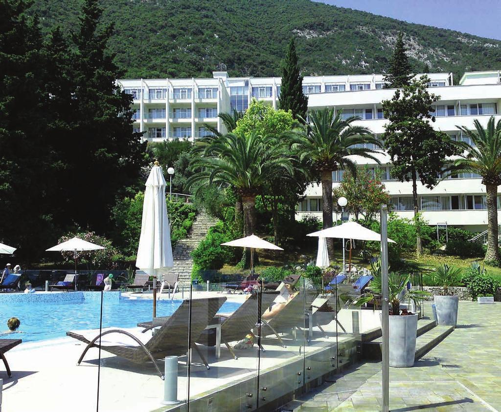 MONTENEGRÓ 2017 CLUB HOTEL RESORT RIVIERA**** WELLNESS Igalo - Njivice, Montenegró 50 m, kék zászlós 4,5 km -10% 2017.04.30-ig, teljes összeg befizetése esetén.