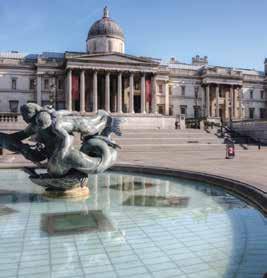 Angliába dél körül érkezünk meg, miután átkeltünk a CSALAGÚTON. Majd a City of London felé vesszük az irányt.