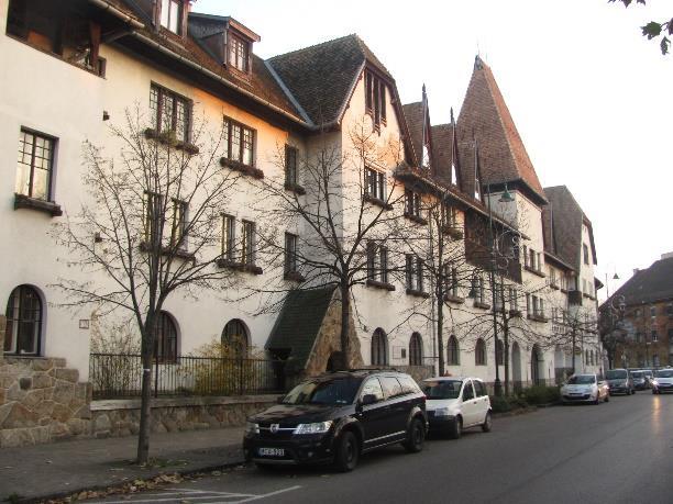 Bontási sorszám: 63. 60. számú pályázat Cím: Budapest XIX. kerület, Kós Károly tér 4. Helyrajzi szám: 160803 Társasház Délpesti Ingatlankezelő Kft.