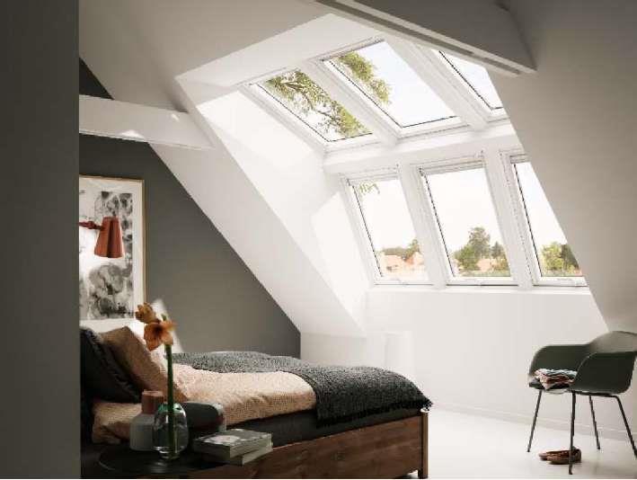 tágas, világos és levegős helyiséget varázsolni 4 vagy 6 VELUX tetőtéri ablak egymás mellett, fölött, illetve alatt összeépítve Az ablakok legfeljebb 600 mm-re emelkednek ki a tetősíkból Profilos