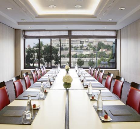 INSPIRED BY YOU, STAGED BY US Because meetings are significant events for your company, Sofitel Budapest Chain Bridge has designed creative and personalized business experiences.