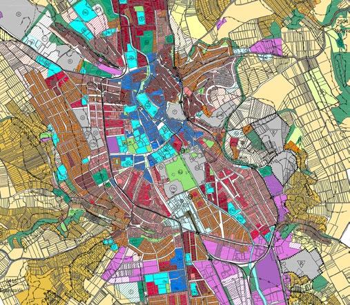 1.6. Eger város településrendezési tervi előzményeinek vizsgálata Központrendszer, az intézményellátás fejlesztésének alapelvei: x A Belváros, mint térségi, idegenforgalmi és összvárosi ellátó