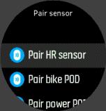 1. Lépjen az órabeállításokhoz, és válassza a Connectivity(Csatlakozási lehetőségek) opciót. 2. Válassza a Pair sensor (Szenzor társítása) lehetőséget a szenzortípusok listájának megjelenítéséhez. 3.