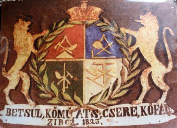 meg a német és magyar vargát, mint foglalkozást. Esténként tollat fosztottak, közben sváb énekeket énekeltek.