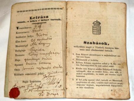 A céhbe álló mesterembernek bonyolultabb feladata volt, a fedél egybehajlásán két csatornát kellett csinálni, egyet zsindelyből, a másikat cserepekből kirakni. /I.