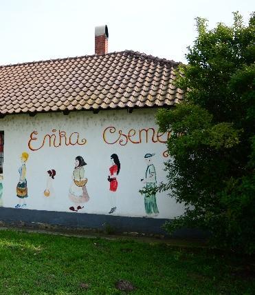 épület- és