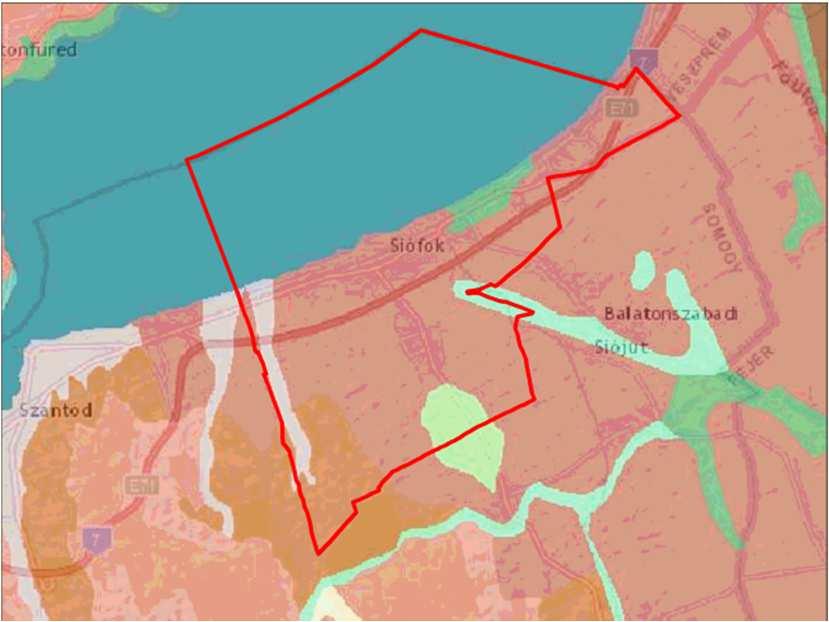 104 Siófok talajtani szempontból igen változatos képet mutat. A településen legnagyobb arányban mészlepedékes csernozjom talajok találhatók, jelentős része e területeknek mára beépült.