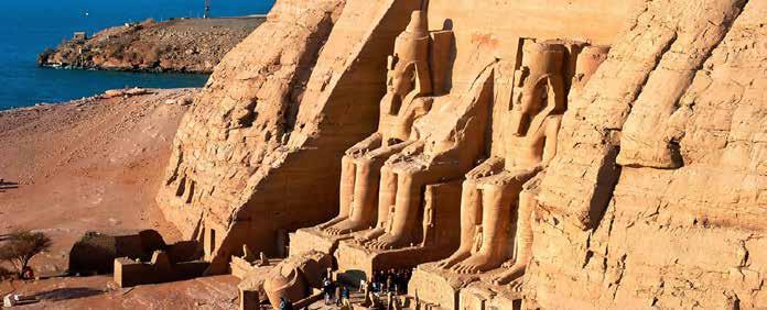EGYIPTOM Történelem és városok 6 Egyiptom: Észak-Afrikában, illetve részben Délnyugat-Ázsiában (Sínai-félsziget) fekszik.