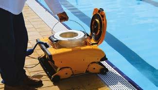 Floor cleaning Caddy, Remote control Warranty - 24 months or 3 000 hours Programmable tracking systematically cleans the pool floor one path
