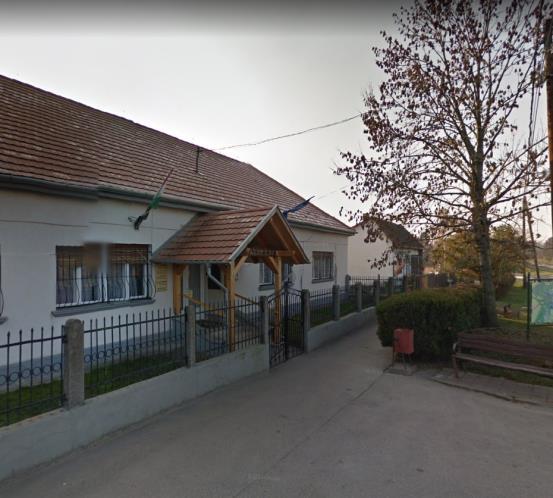 tömegarányaikkal, homlokzatalakításukkal,