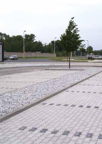 SERPENTINO térkő TERASZOK KERTI JÁRDÁK, PIHENŐK KOCSIFELHAJTÓK SÉTÁNYOK LAKÓUTCÁK JÁRDÁI IPARI, MEZŐGAZDASÁGI TERÜLETEK Serpentino térkővel