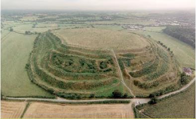 42. ábra A nagy vas-kor időszakból származó földvár a Llanymynech és Old Oswestry területén 43.