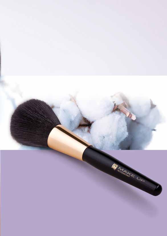 POWDER BRUSH Púderecset tökéletes formatervezésű, ívelt körvonalú, sűrű pamacs szintetikus sörtékből áll, melyek puhák és selymes tapintásúak nem vesz fel felesleges mennyiségű porpúdert, így